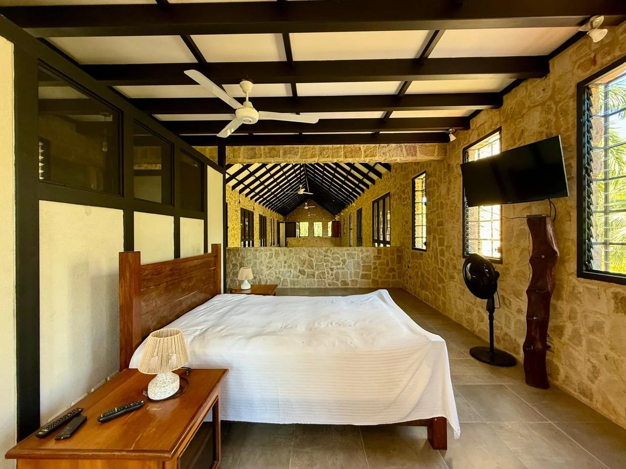 WhatsApp Image 2026-01-02 at 18.05.10 (12).jpeg