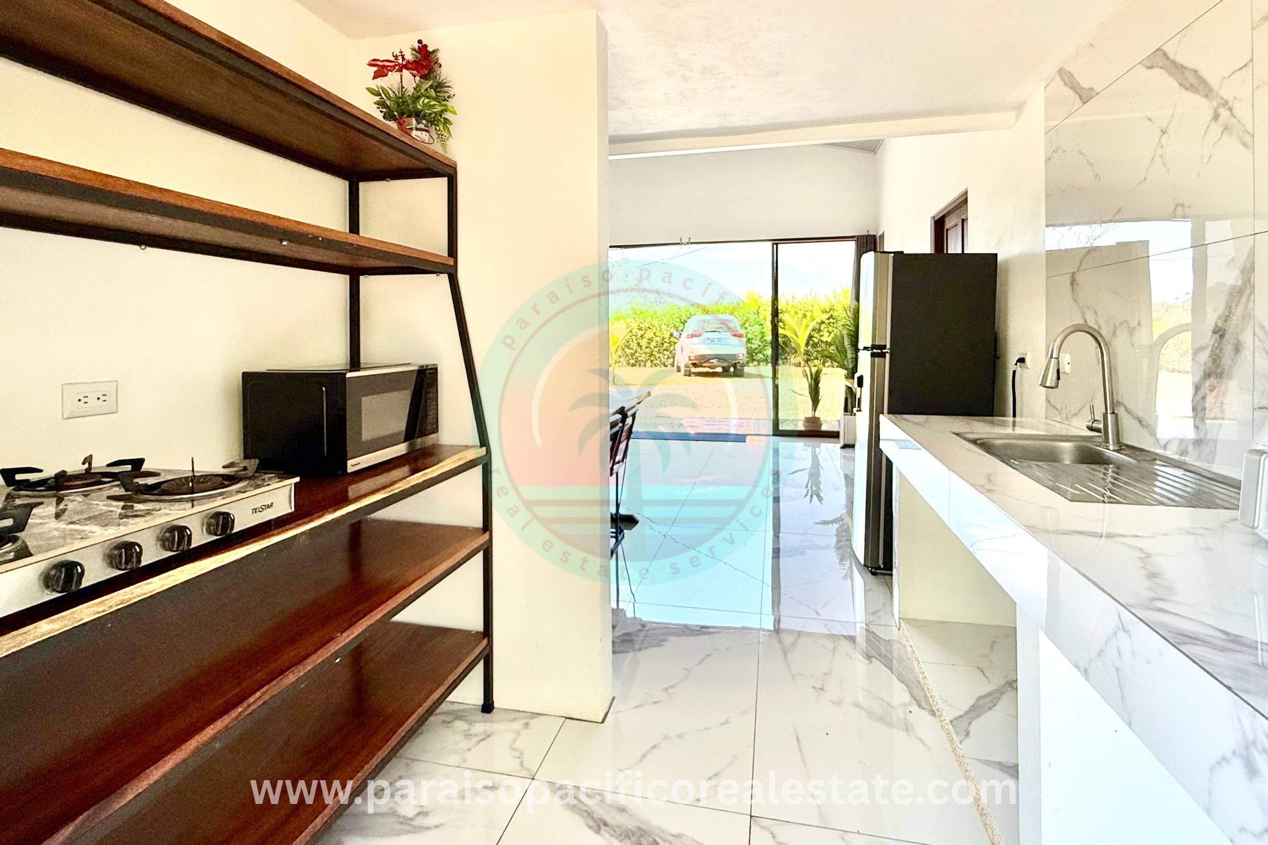 Modern House of Santa Fe of Cobano Costa Rica kitchen.png