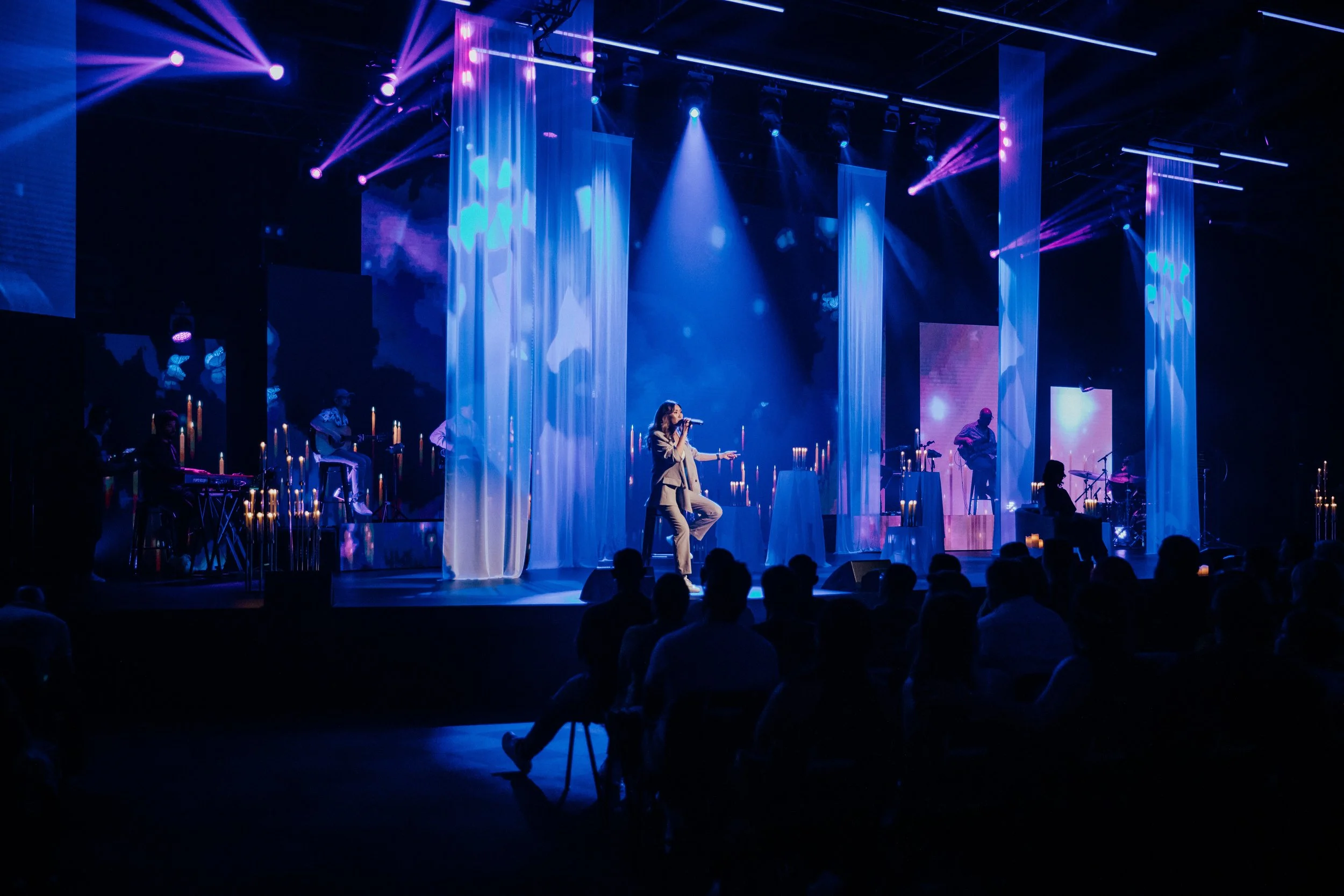 24DEC-Christmas Eve-Central-5pm-4.jpg