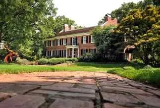 Art Tour of the UNC Chancellor’s Residence