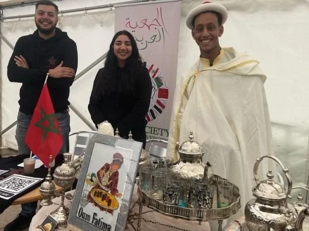 DD82FE85-5478-414B-BE35-1379D3B68ADD 2 copie.jpg