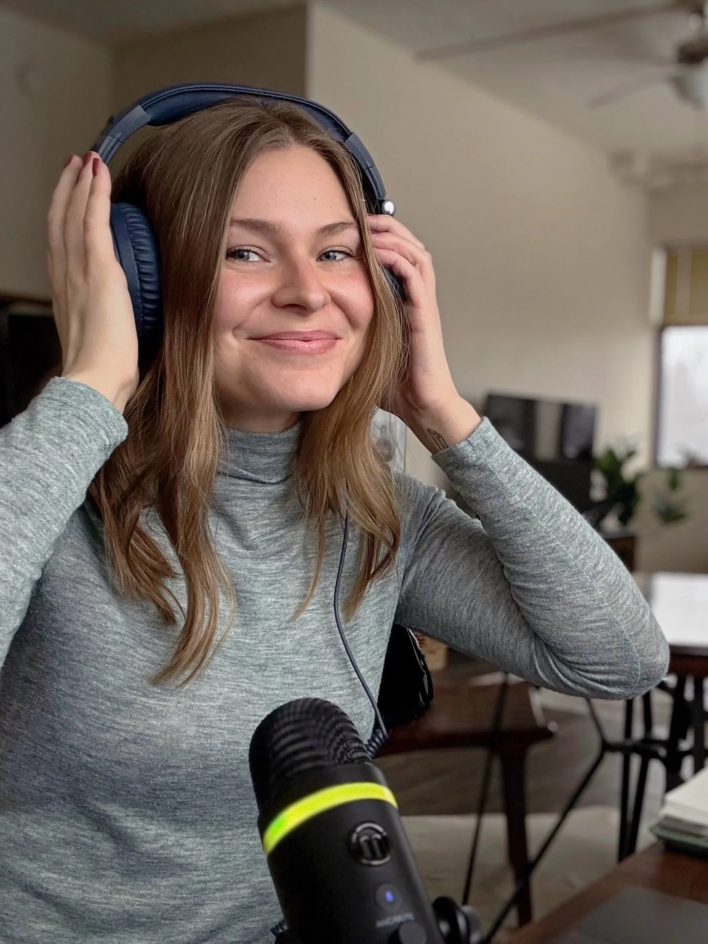 This is your captain speaking

Go listen 🎧 or read my latest piece, &lsquo;Dissonance to Direction.&rsquo; Available in blog &amp; blogcast format. 🔗Link in bio &amp; Current Blog highlight ✨