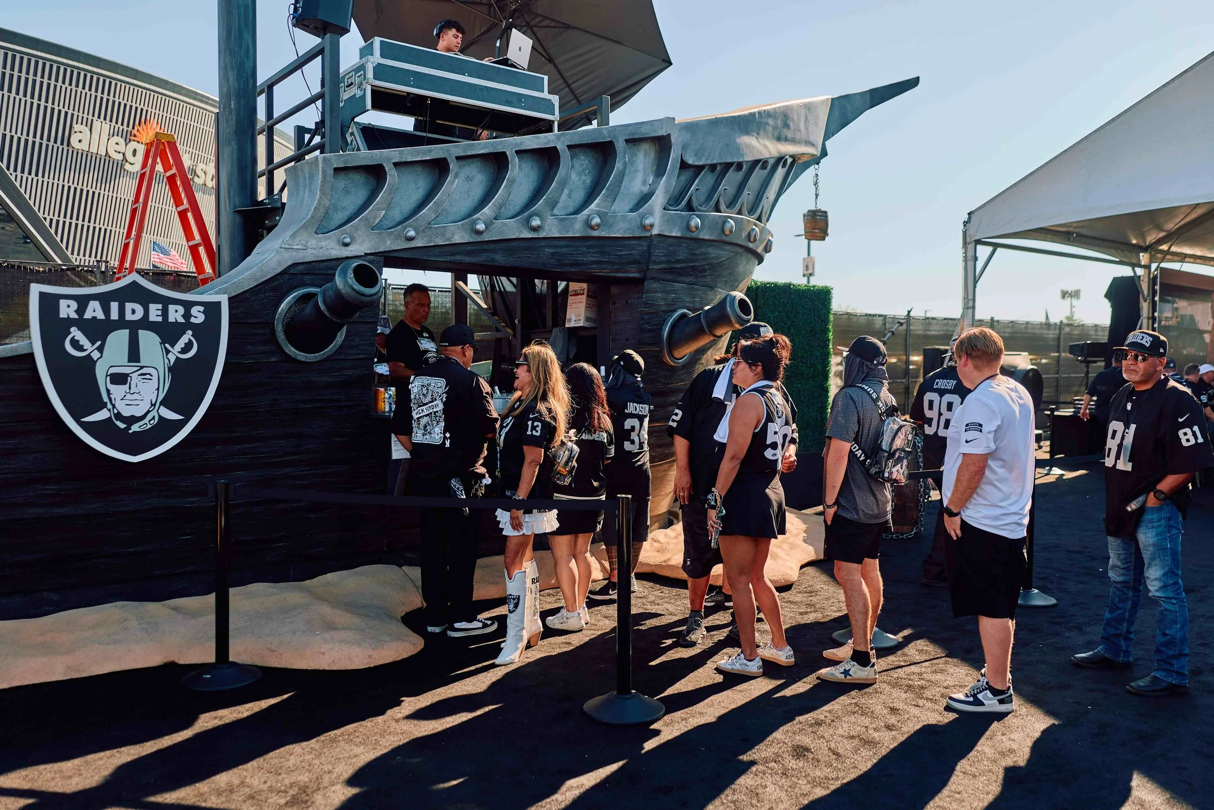 20250915_Raiders_PreGame_MikeKirschbaum_035 (1).jpg