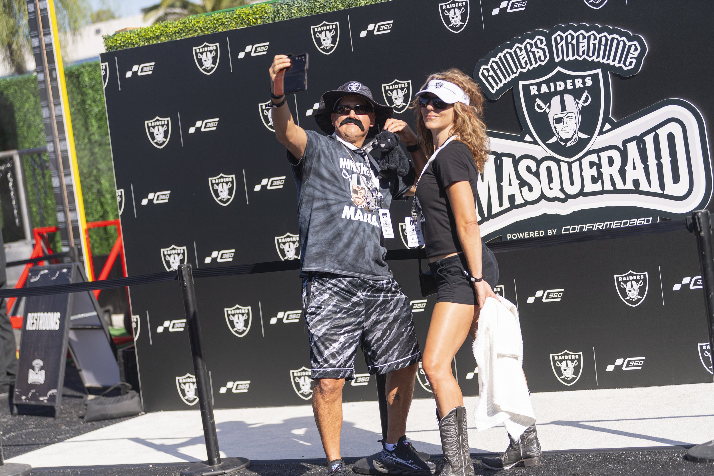 09.22.24_Masqueraid (223).jpg