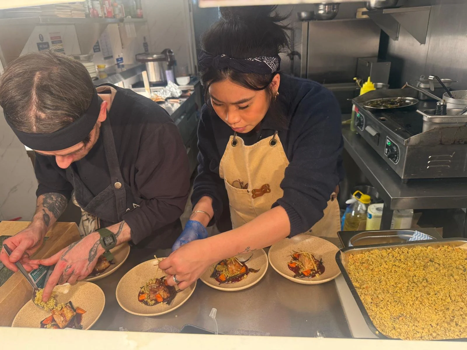 Chef Elizabeth preparing a meal at LASA