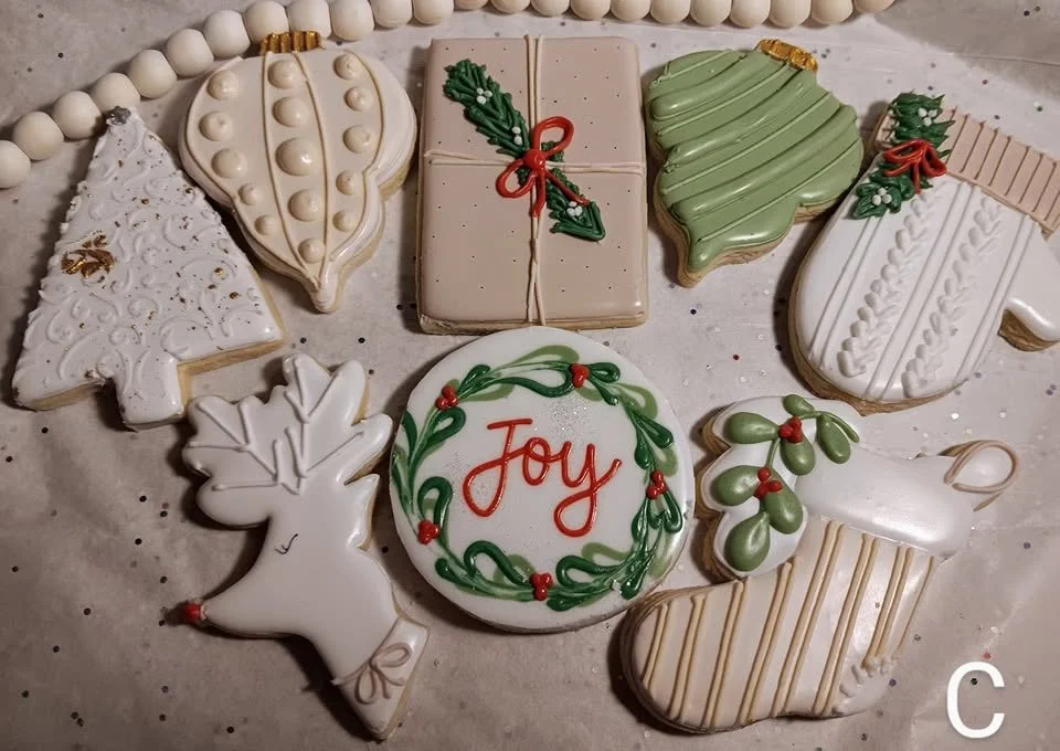 Christmas Cookie Decorating with Libbybug Cookies