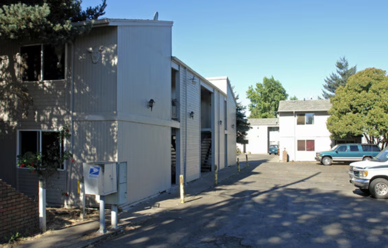 Viking Apartments, Salem, OR