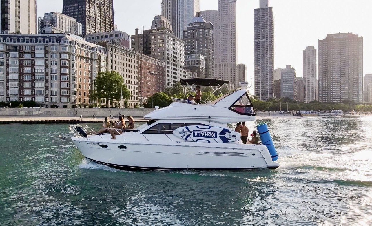 Renting a Luxury Yacht with Chicagoland Yacht Rental