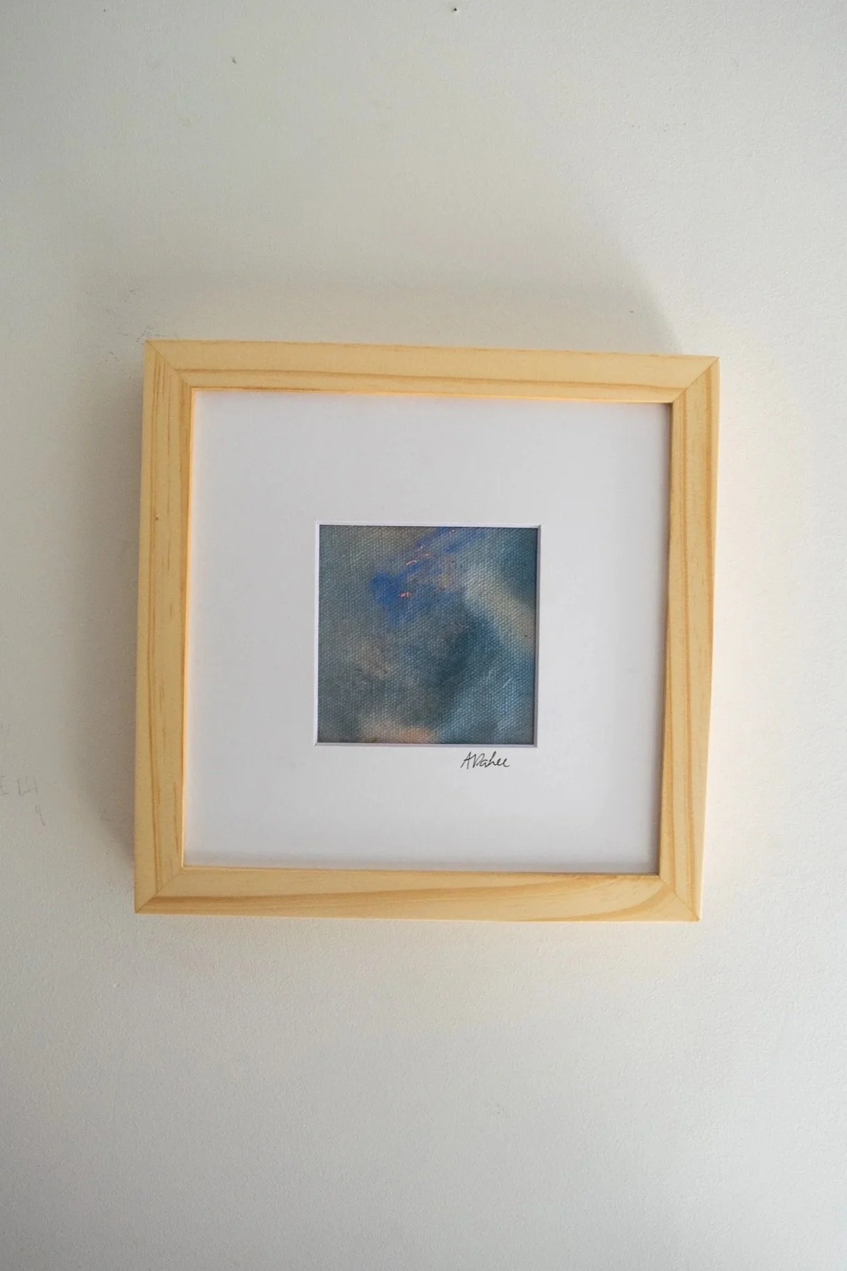 to be light and frolicsome