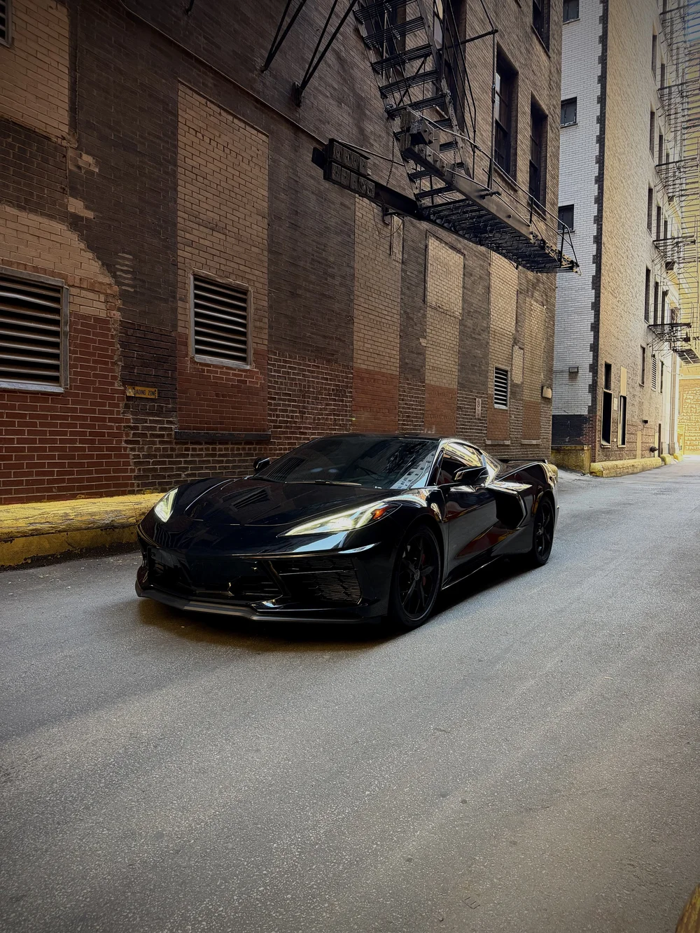 Corvette C8 Stingray - Black