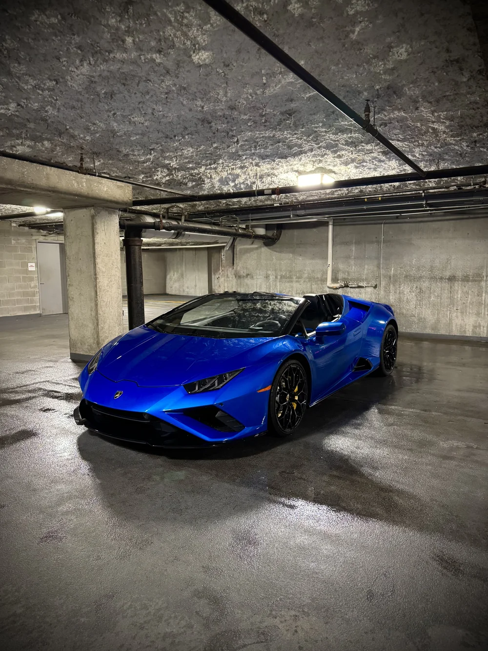 Lamborghini Huracán Evo Spyder available from Axel Luxury Chicago