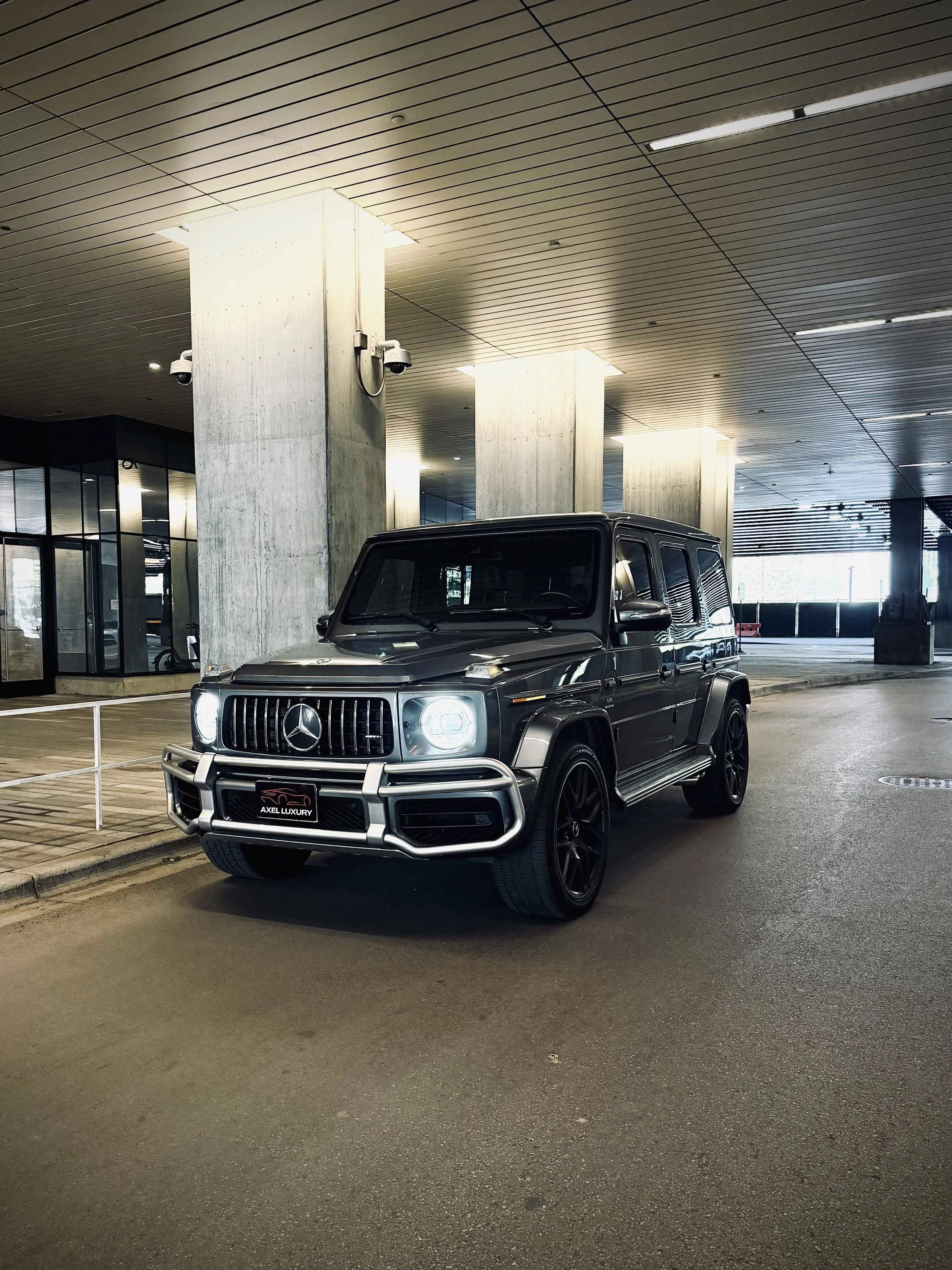 Mercedes-Benz G63 - Graphite Metallic