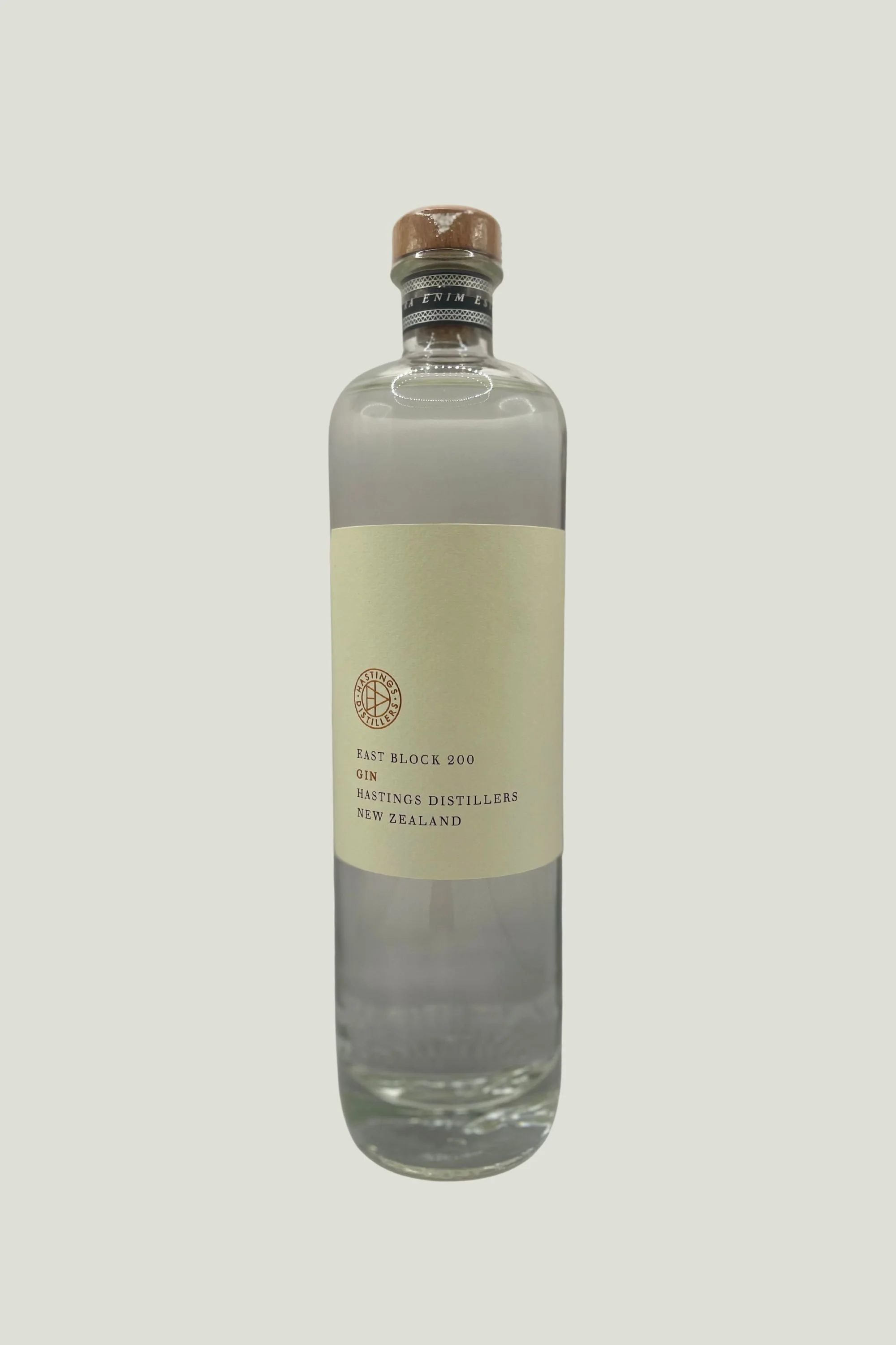 Hastings Gin (2000 x 3000 px).jpg