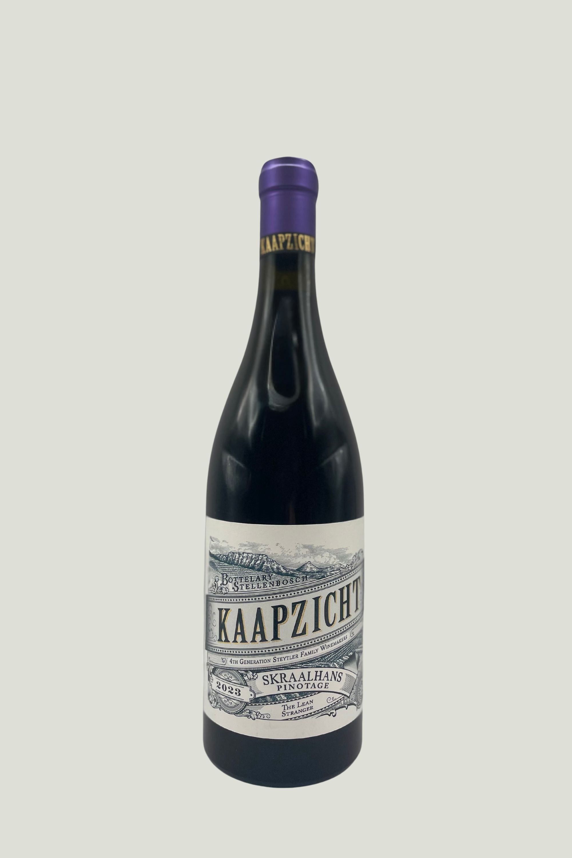 Kaapzicht Pinotage (2000 x 3000 px).jpg