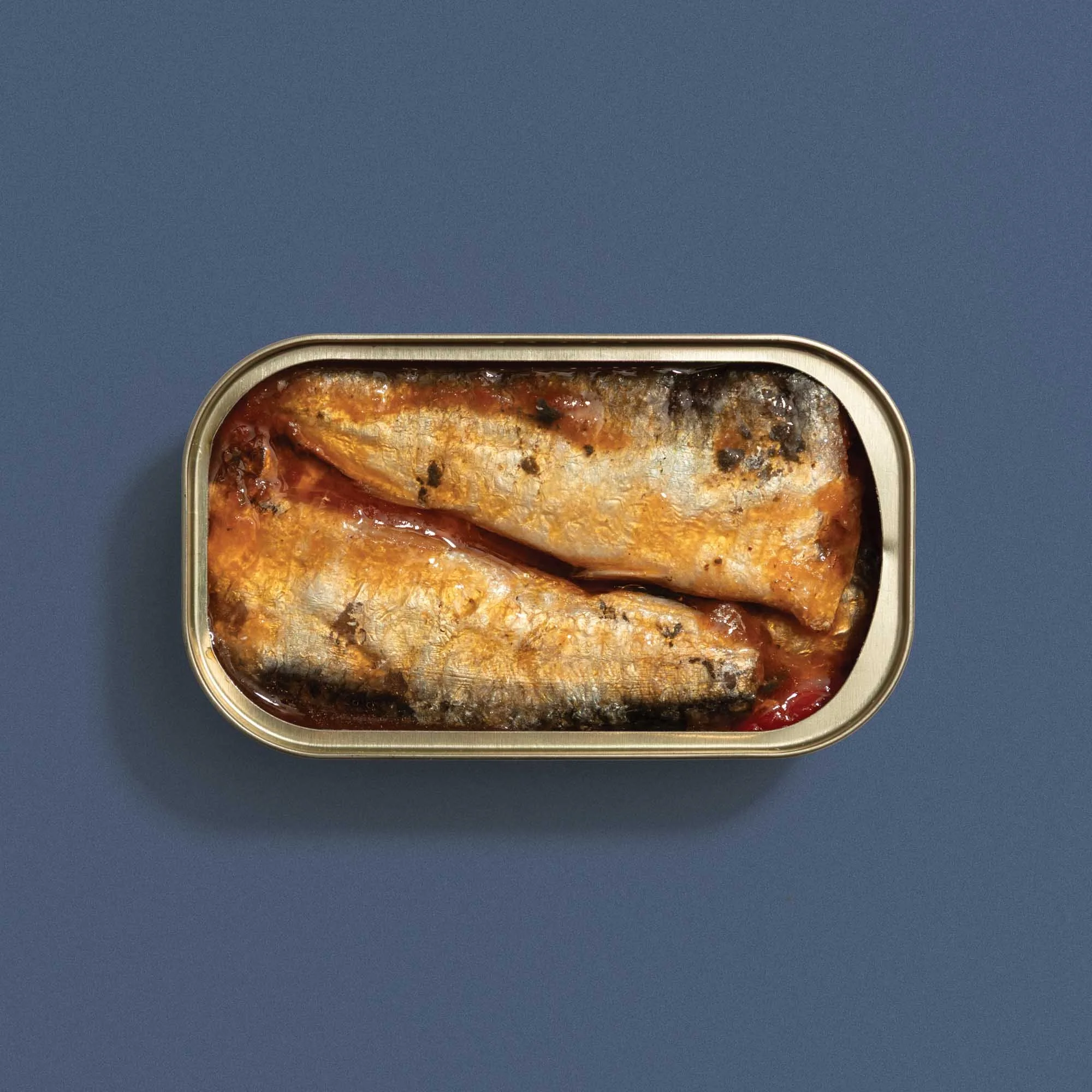Open tin of Nuri Sardines in Spicy Tomato sauce..jpg