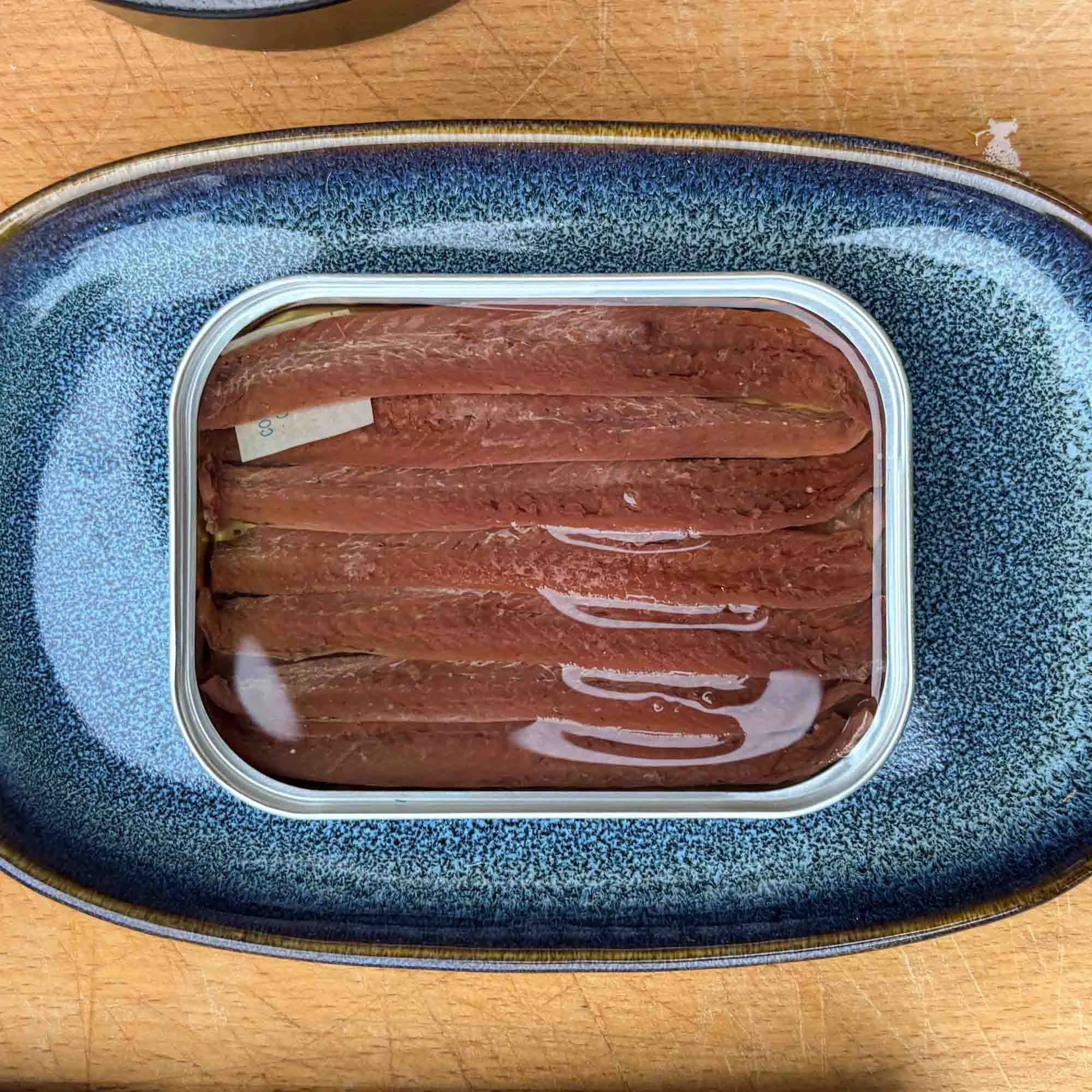Rezumar Anchovies Gran Reserva open tin.jpg