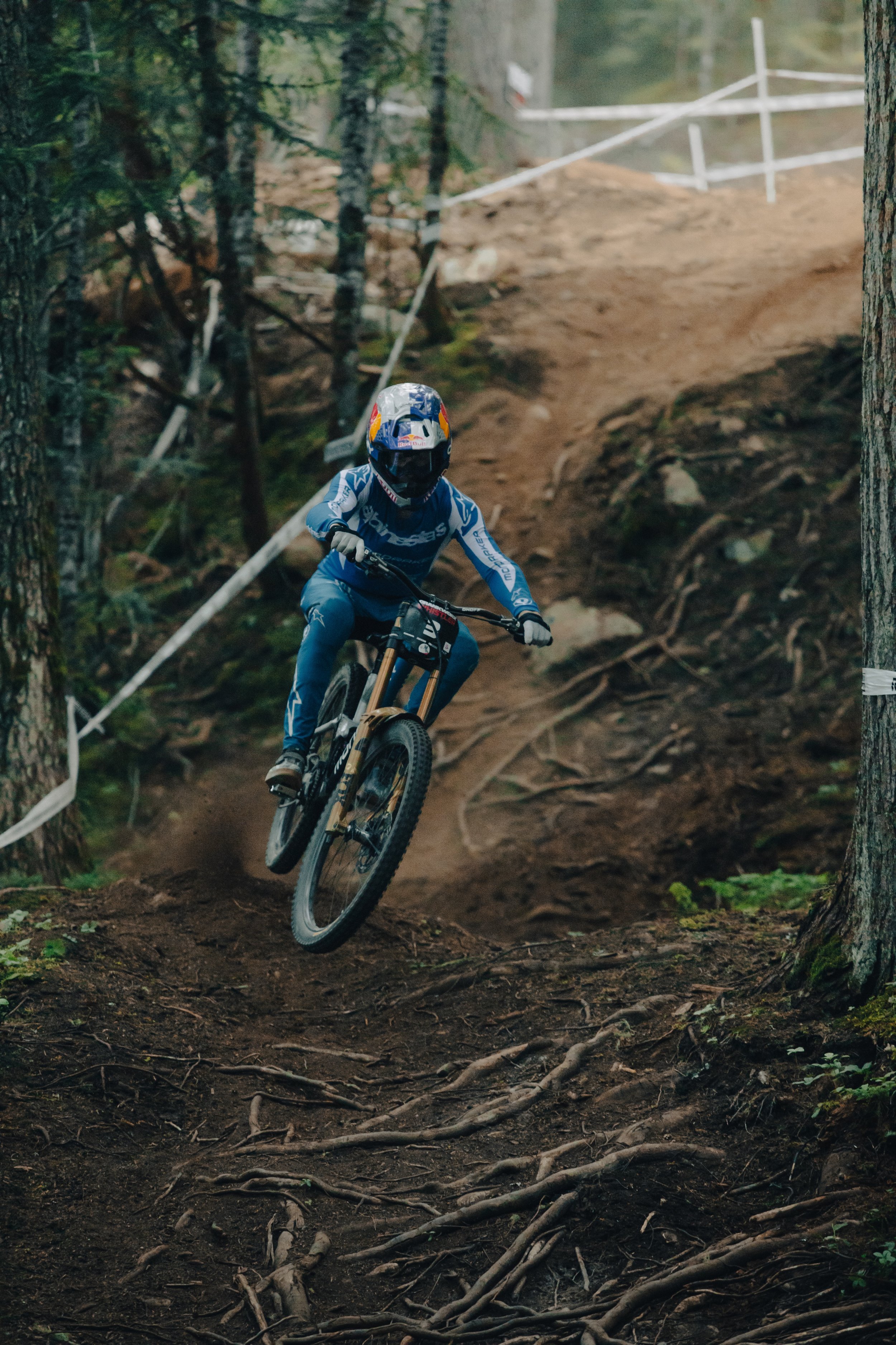 mtb photography, sea to sky photographer, kamloops, british columbia, photographer british columbia, photographer, action sports photographer, professional photographer, mountain bike photographer, squamish photographer, canadian photographer, advent