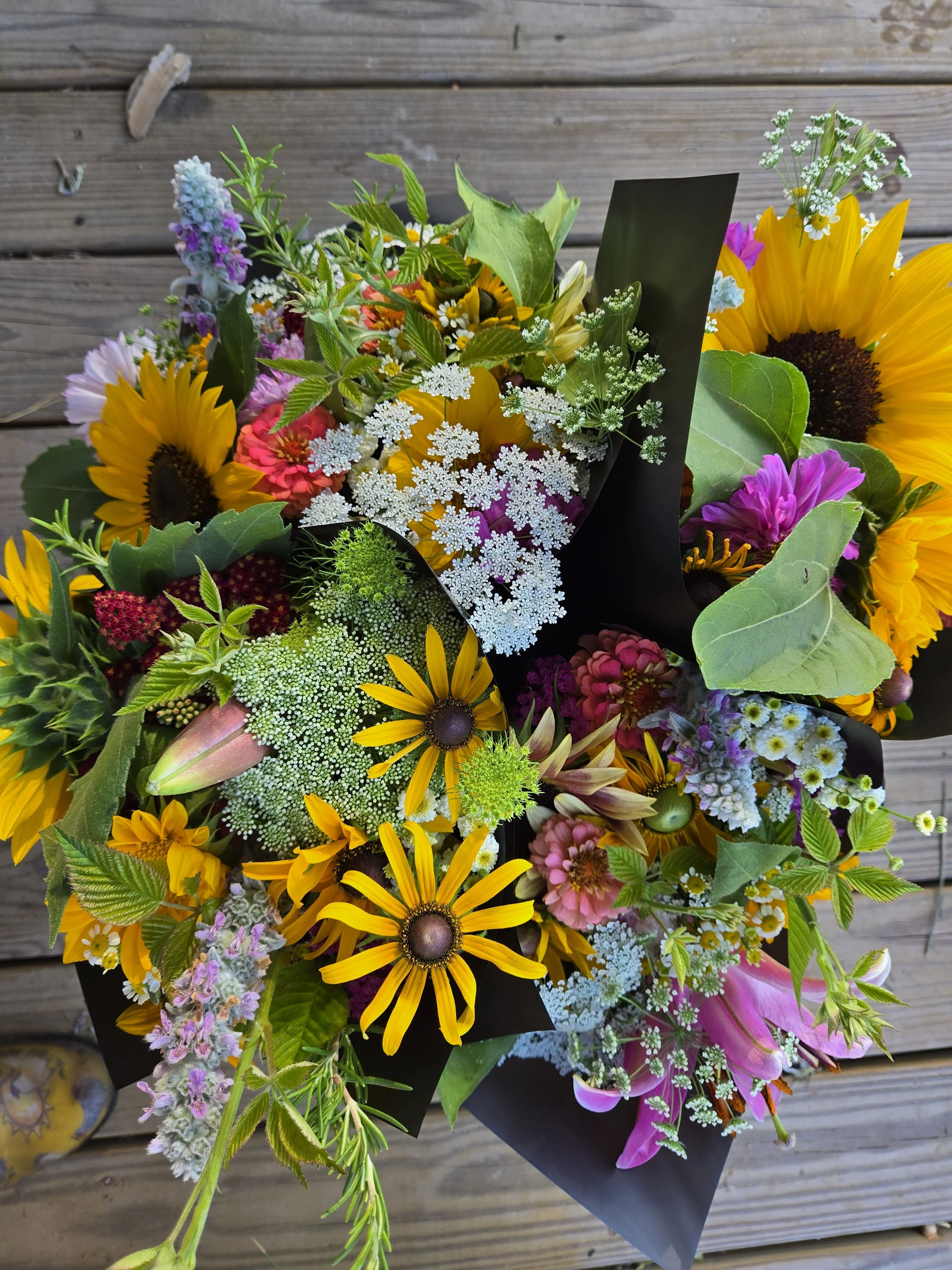 What Is a Flower CSA (and Is It Worth It?)