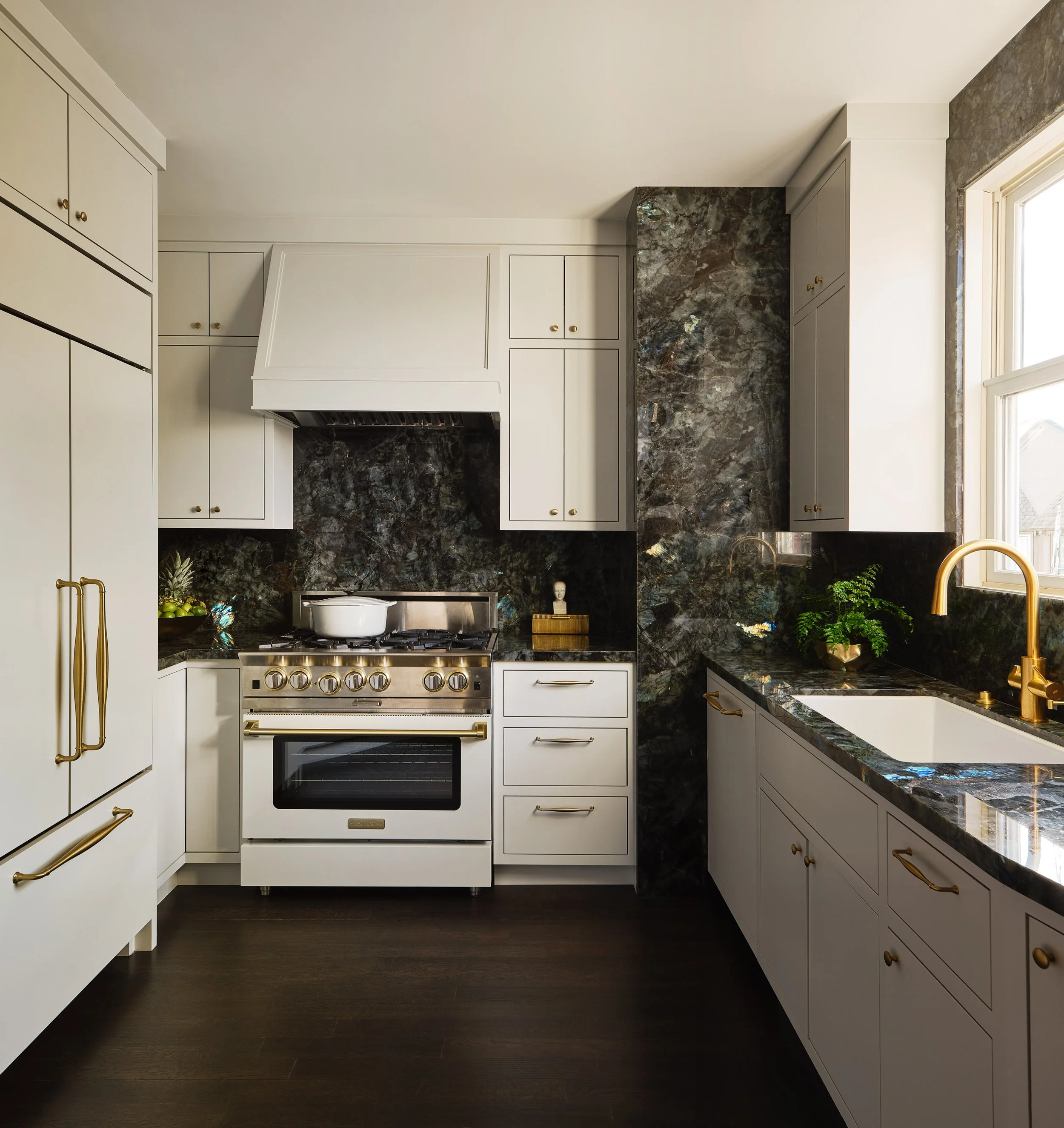 Modern San Francisco kitchen by Eva Bradley Studio with natural materials, rich color palette, and refined contemporary details