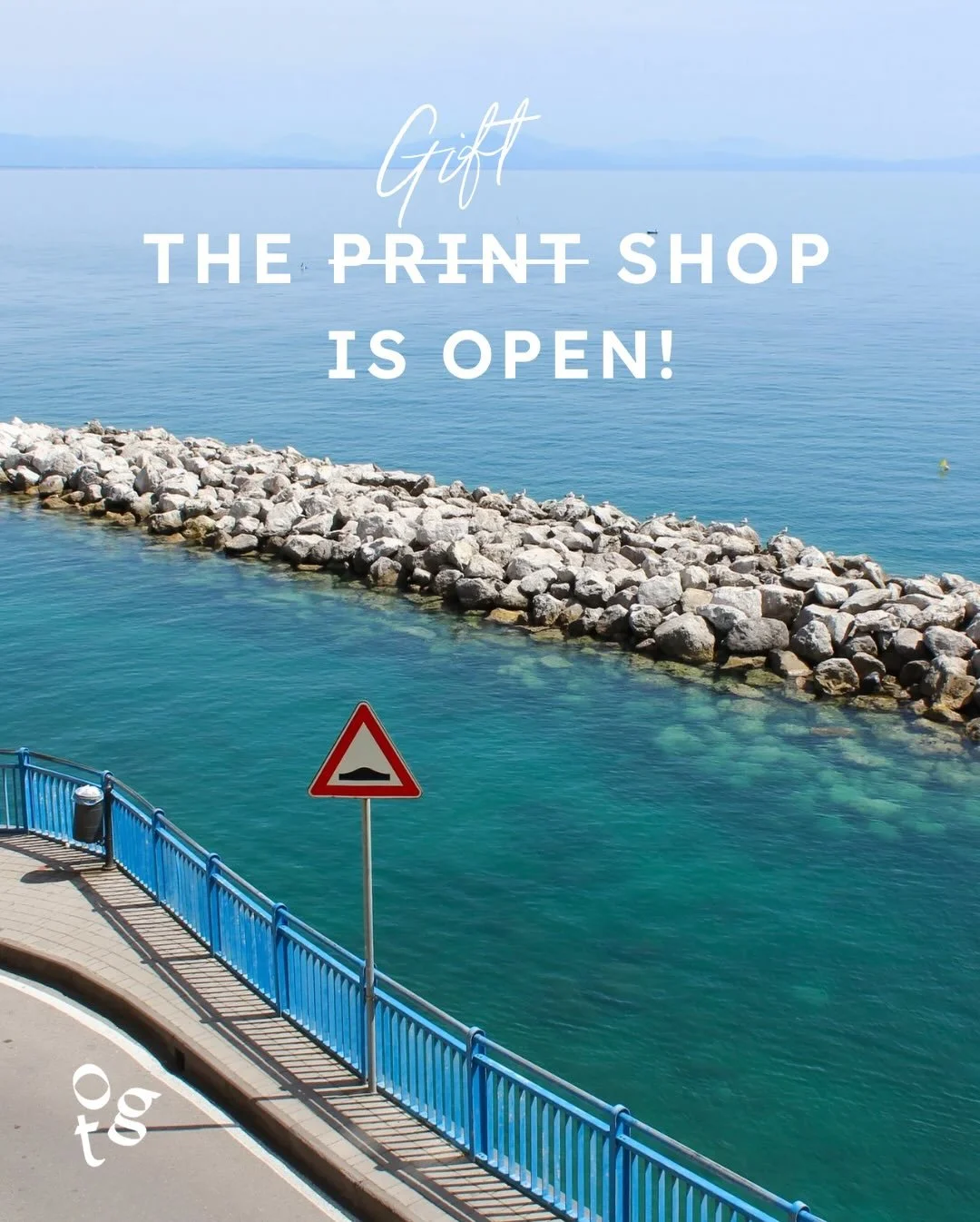 The Gift Shop is Open‼️

Not every gift of travel needs a passport. Sometimes it&rsquo;s a feeling, a memory, or a place you love hanging on the wall.

My print shop is open for last-minute gifting that feels meaningful and design-forward. Easy to gi