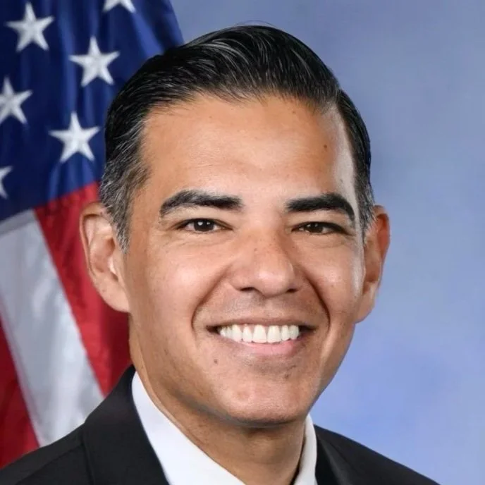 Robert Garcia