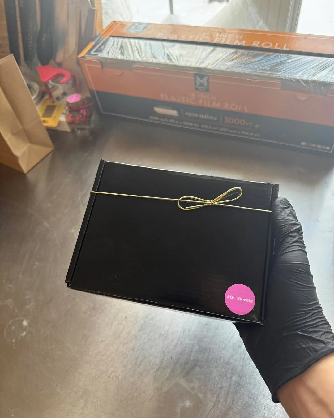 Busy agenda for this week! Here&rsquo;s the word of where all Mr. Sweets will be popping up!

Thursday 12/11 : The Tanning Studio 12pm-4pm
226811 Rib Mountain Dr Wausau, WI  54401

Saturday 12/13 : Wausau Winter Market 9am-12pm

Sunday 12/14 : Holida