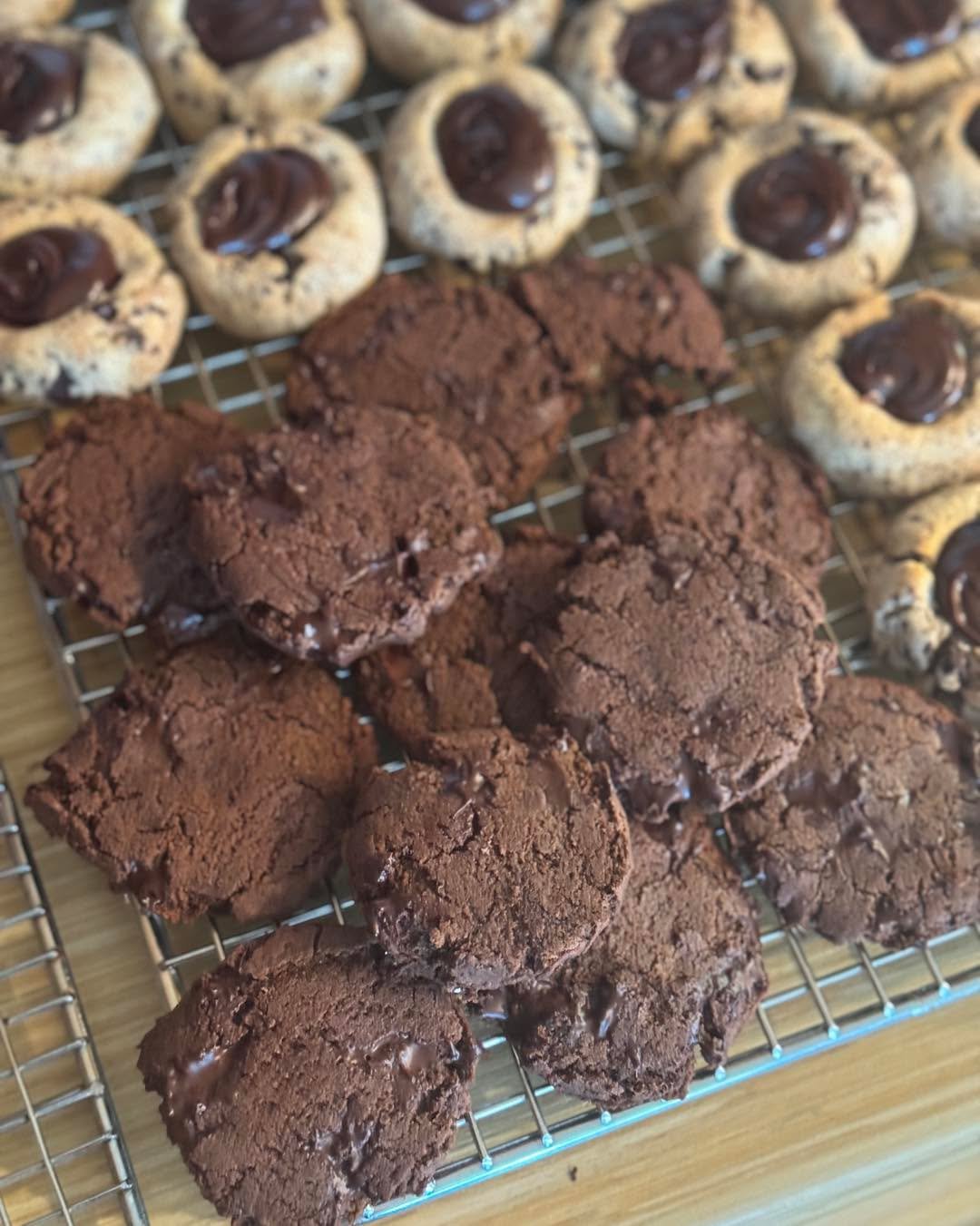 I told myself today would be an off day, plans change! 😂 Made a couple keto friendly cookies &amp; truffles today for Momma Sweets to enjoy as well some of the usual spread of cookies &amp; candy annually made in the Ruffi household. Getting a break
