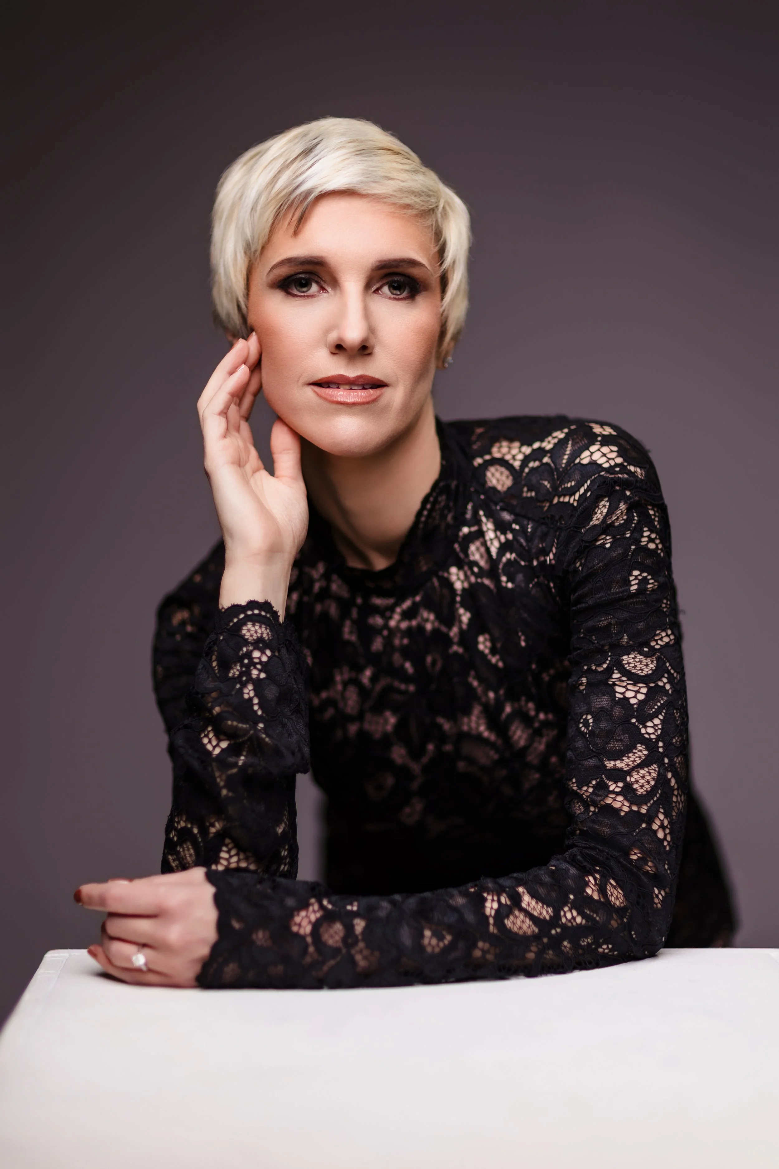 woman actor headshot short blonde hair.jpg