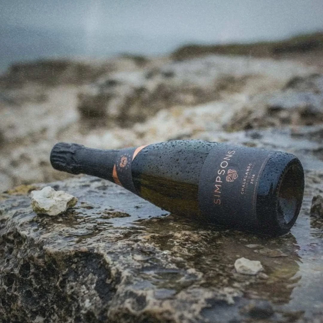 :
𝗦𝗶𝗺𝗽𝘀𝗼𝗻𝘀 𝗖𝗵𝗮𝗹𝗸𝗹𝗮𝗻𝗱𝘀 𝗖𝗹𝗮𝘀𝘀𝗶𝗰 𝗖𝘂𝘃&eacute;𝗲

14489401
𝑃𝑖𝑛𝑜𝑡 𝑁𝑜𝑖𝑟, 𝐶ℎ𝑎𝑟𝑑𝑜𝑛𝑛𝑎𝑦, 𝑃𝑖𝑛𝑜𝑡 𝑀𝑒𝑢𝑛𝑖𝑒𝑟 | 12,5 % | 399,-
𝐸𝑛𝑔𝑙𝑎𝑛𝑑, 𝐾𝑒𝑛𝑡

Har du husket gave til vertskapet? I stedet for &aring; t