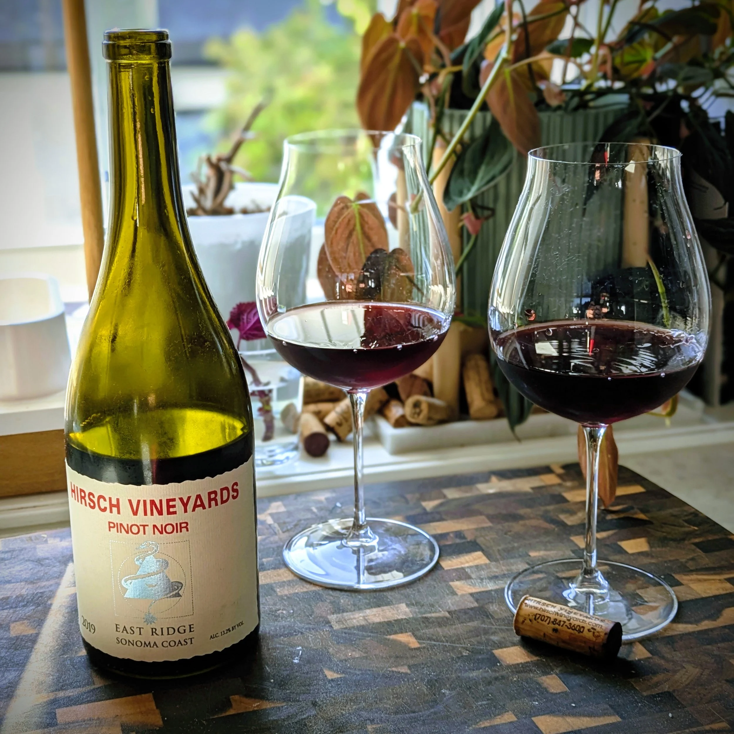 Hirsch East Ridge Pinot Noir 2019