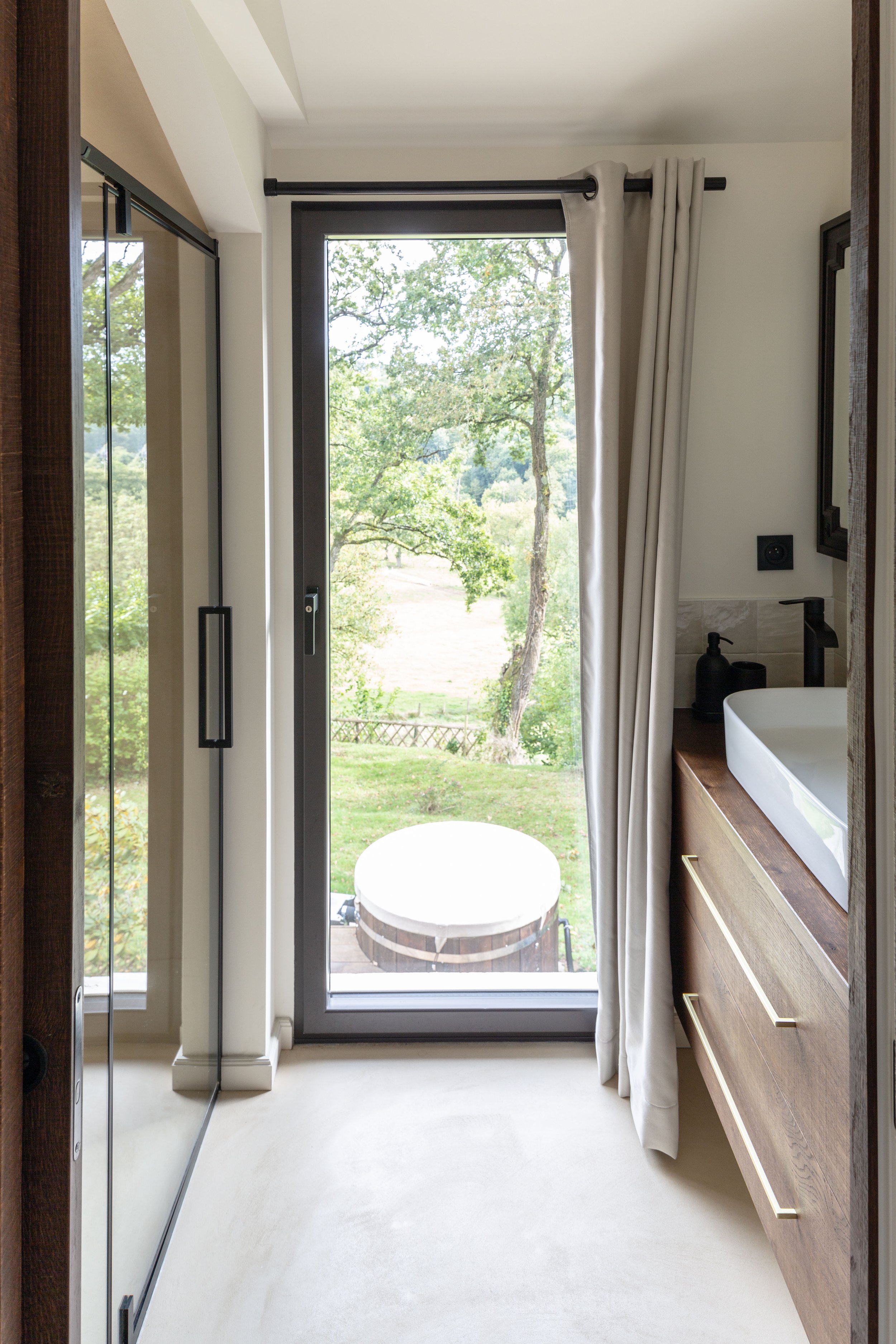 Chalet Saint-Cénerie-le-Gérei architecture réhabilitation bois paysage alpes mancelles