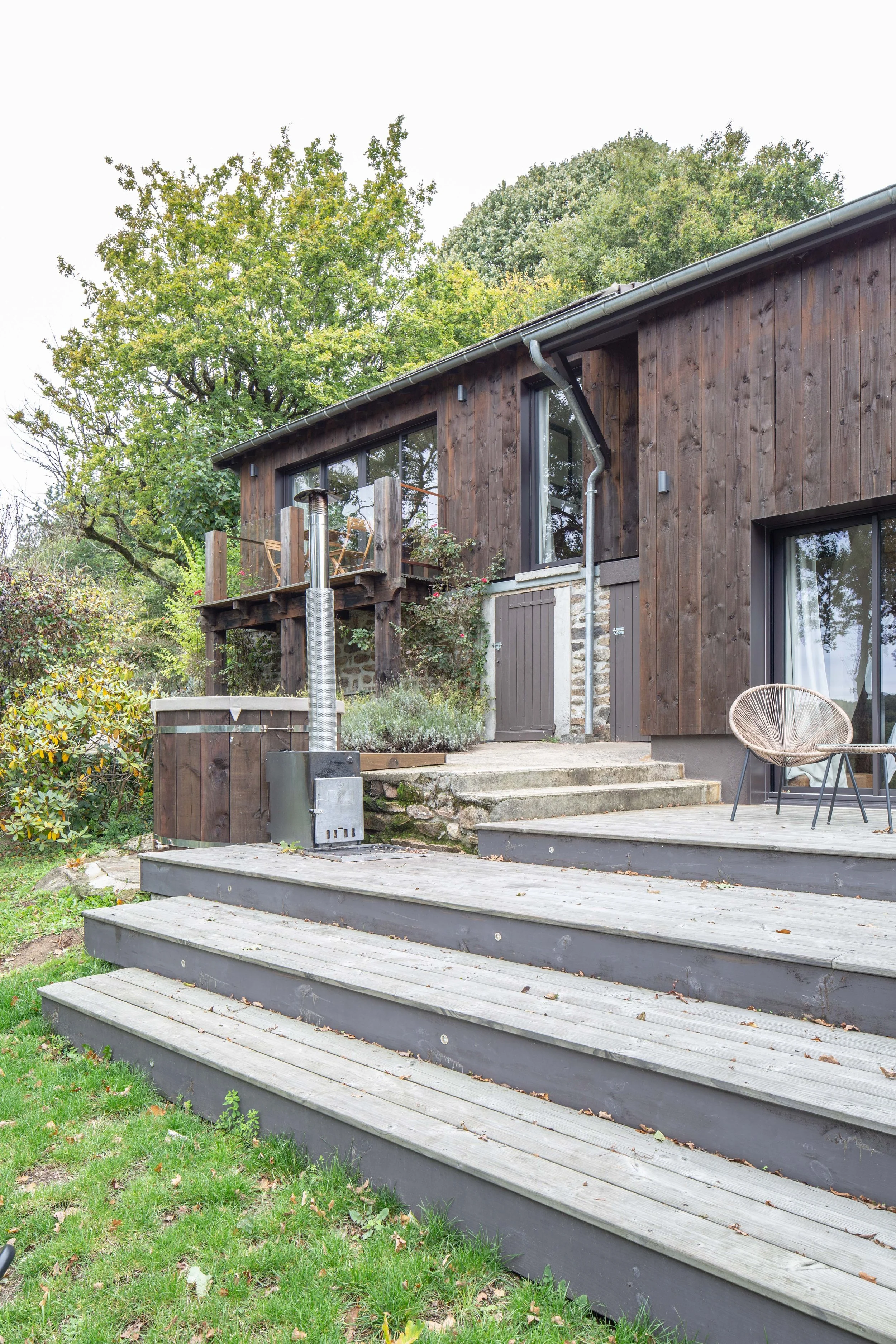 Chalet Saint-Cénerie-le-Gérei architecture réhabilitation bois paysage alpes mancelles