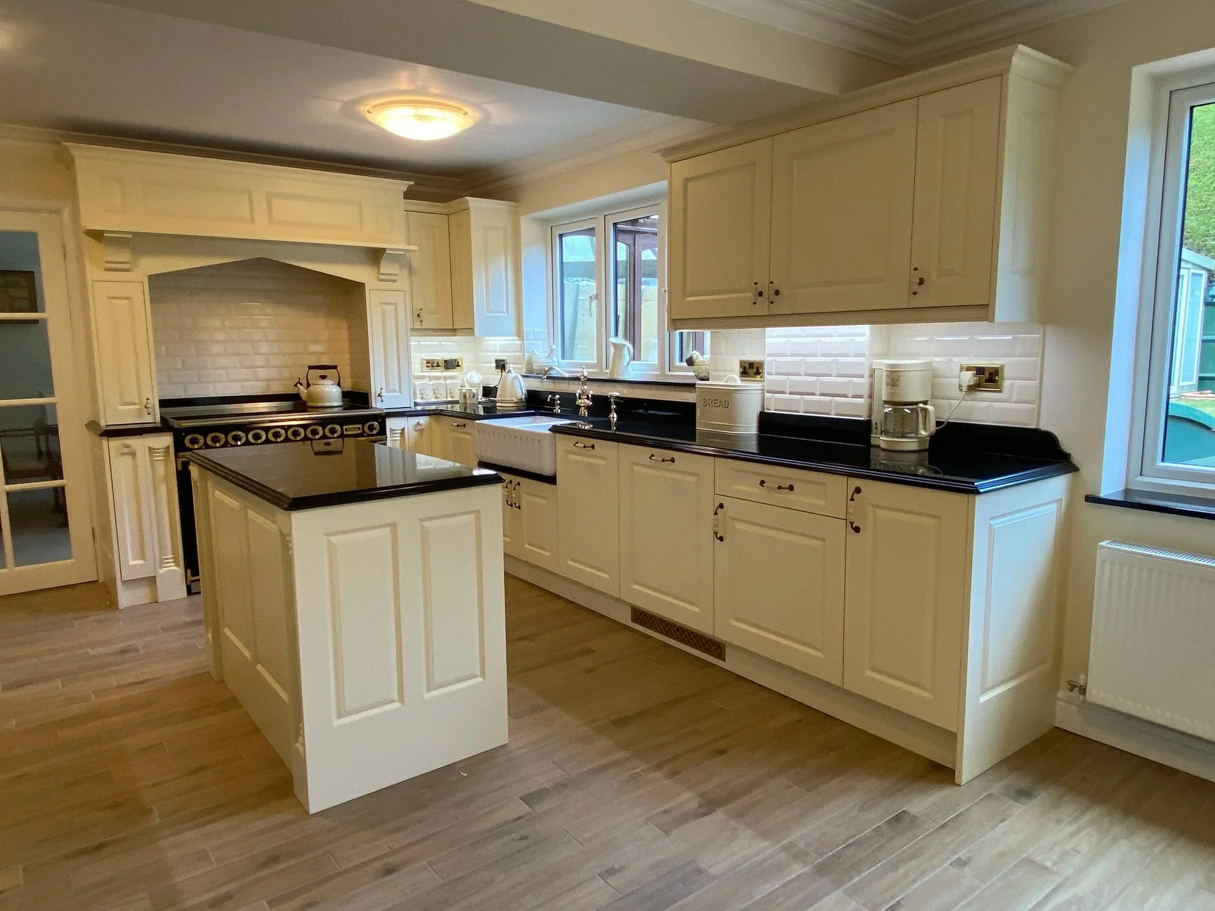 Kitchen-Britts Orchard-8.jpg