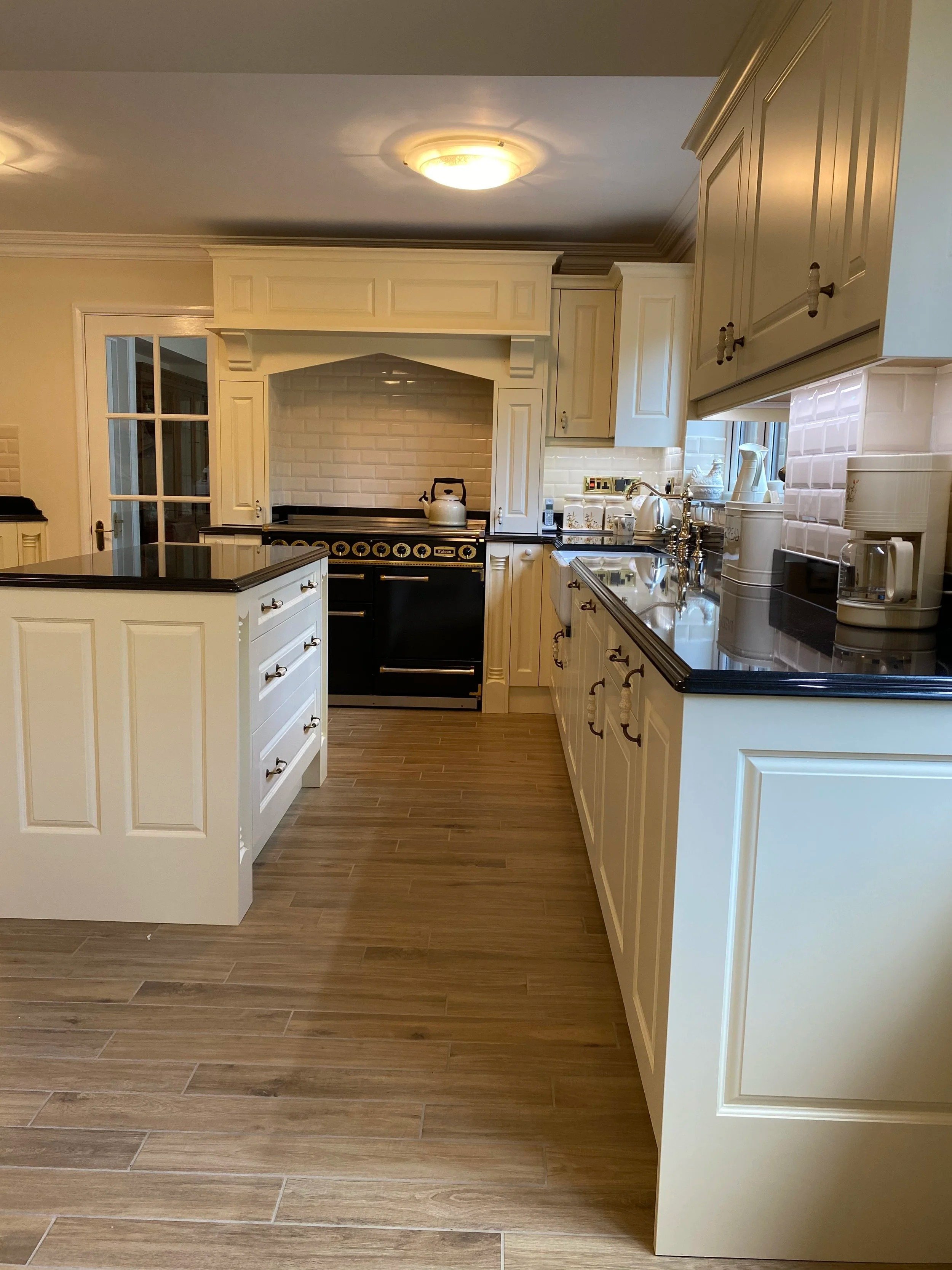 Kitchen-Britts Orchard-9.jpg