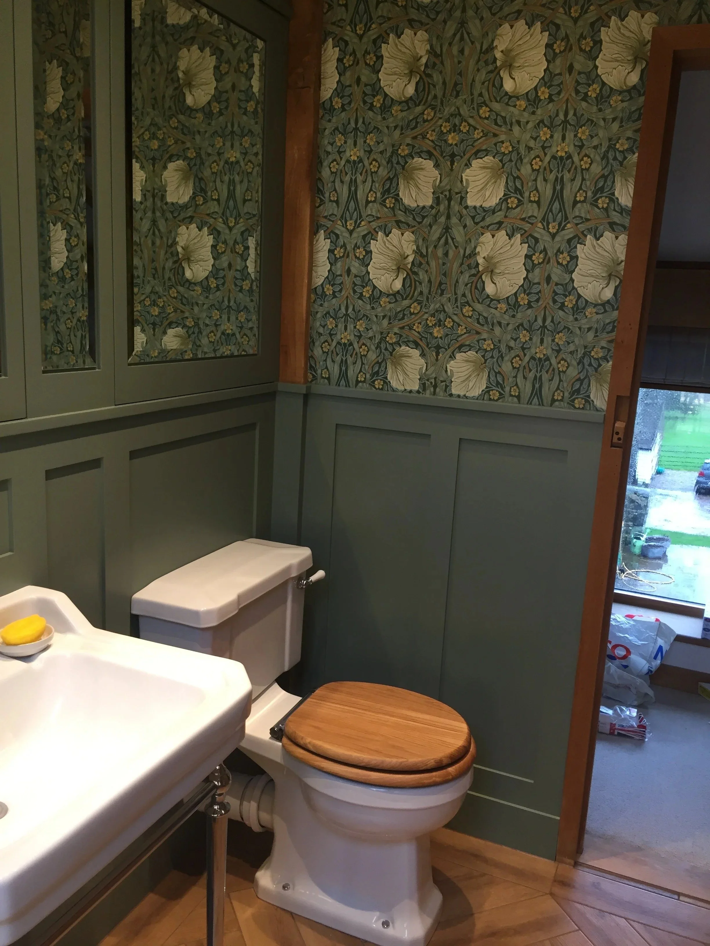 Bathroom - Eridge Green - 6.jpg
