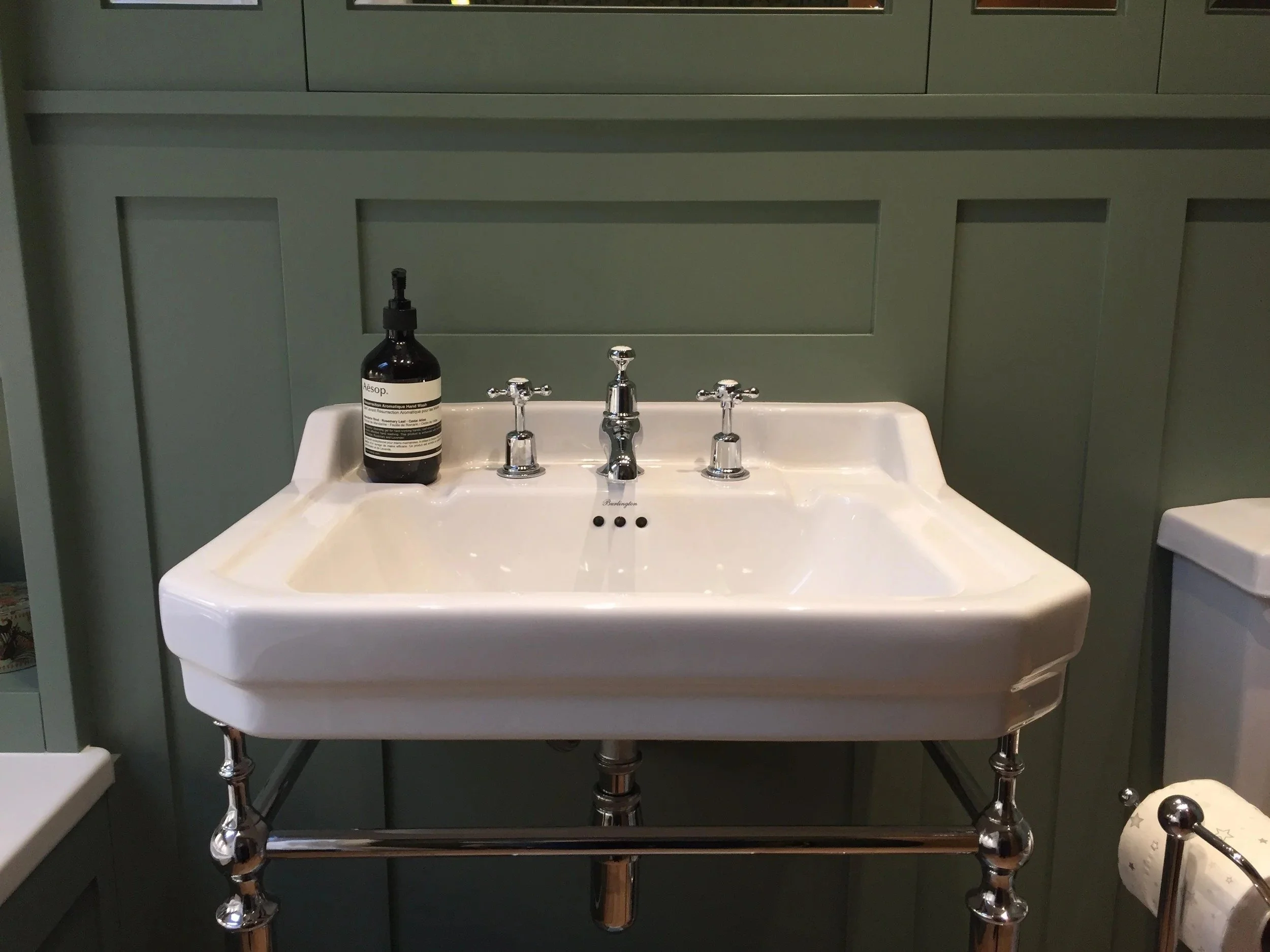 Bathroom - Eridge Green - 9.jpg