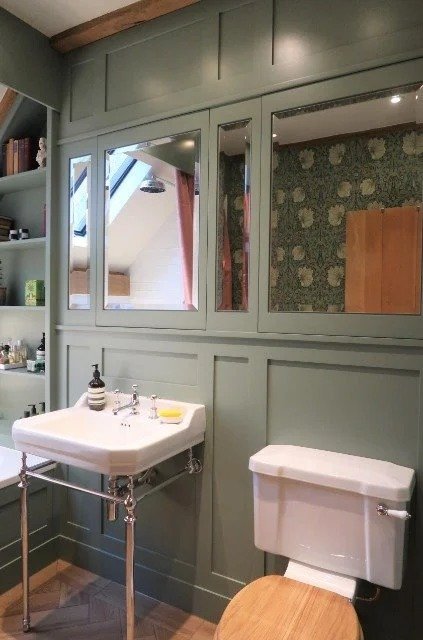 Bathroom - Eridge Green - 19.jpg