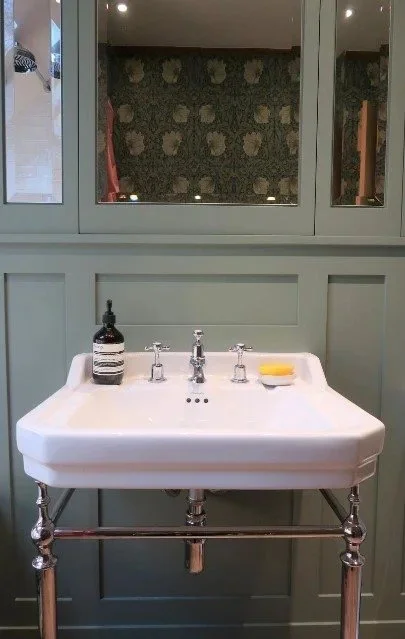 Bathroom - Eridge Green - 26.jpg