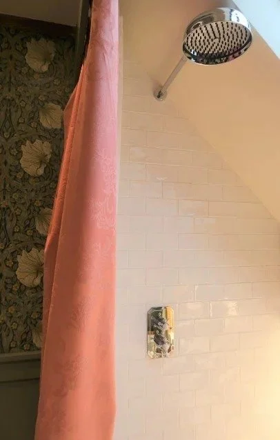 Bathroom - Eridge Green - 30.jpg