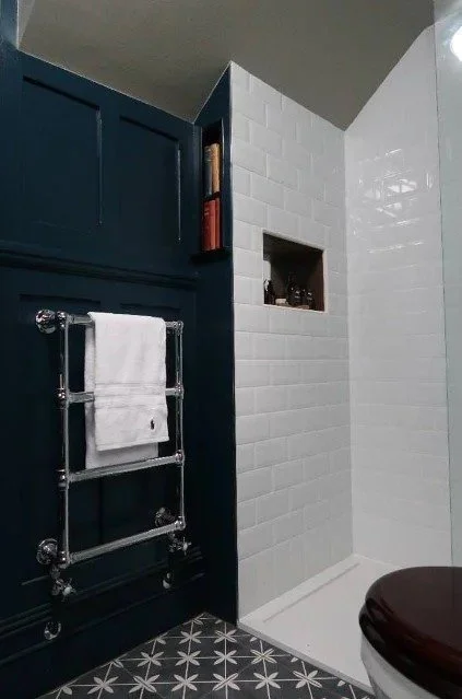 Bathroom - Chelwood Gate 1 - 12.jpg