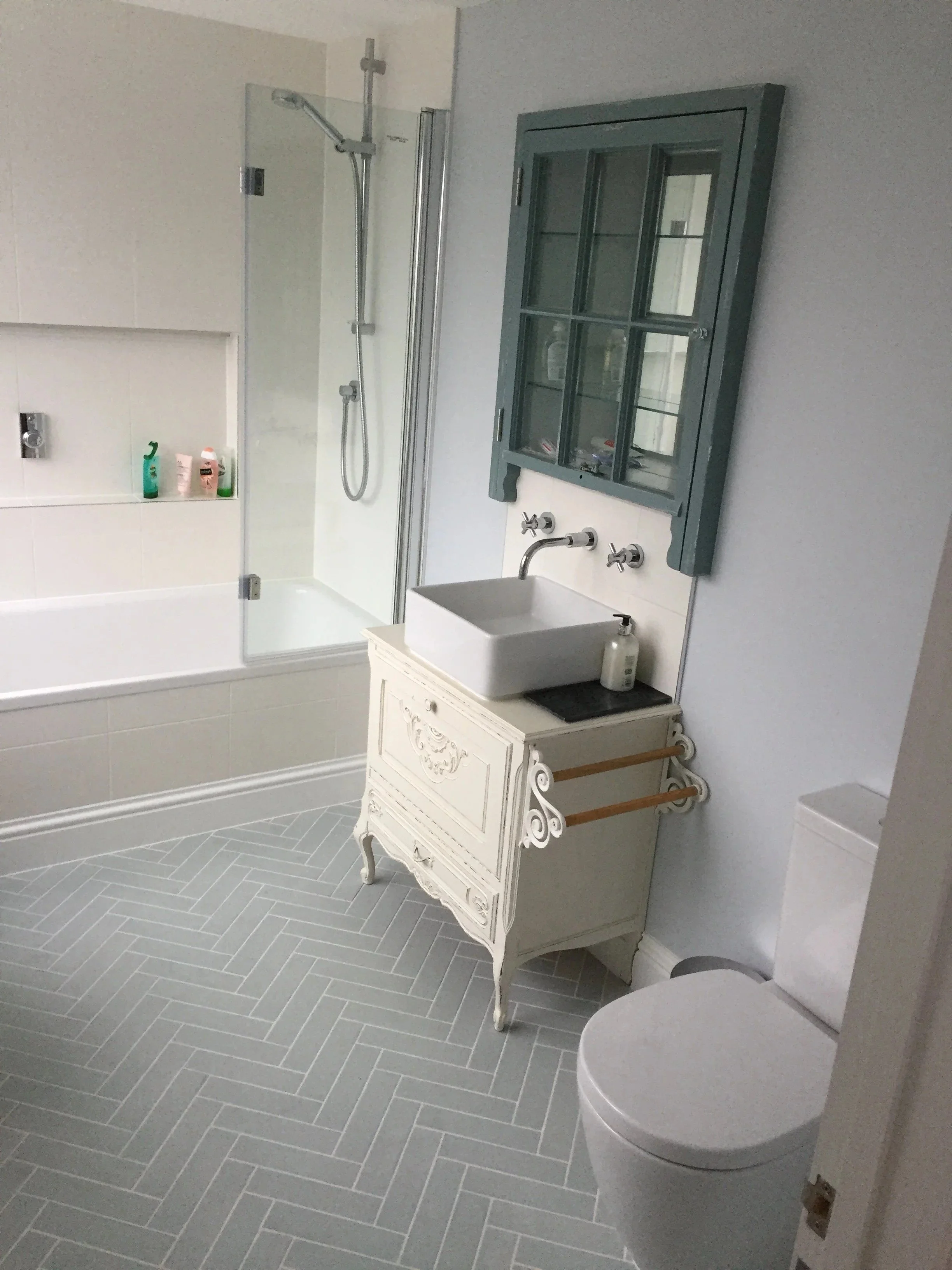 Bathroom - Chelwood Gate 2 - 2.jpg
