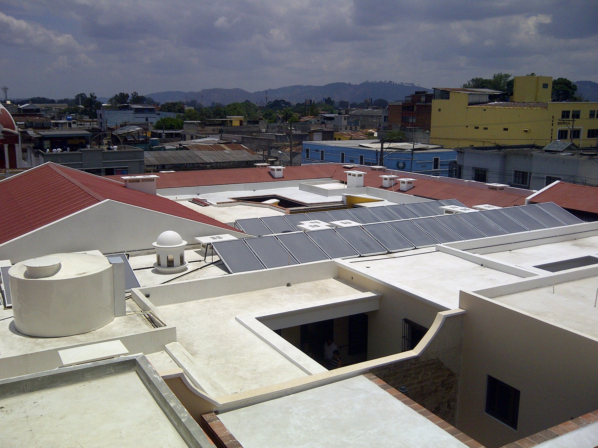calefaccion de agua en hogar de ancianos zona 1-1.jpg