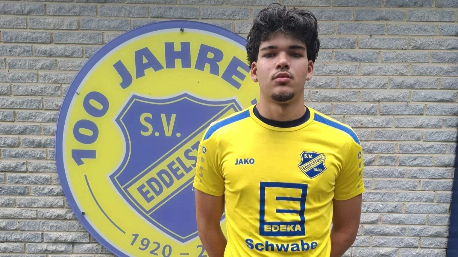 SVE freut sich über Neuzugang Noam Trautmann