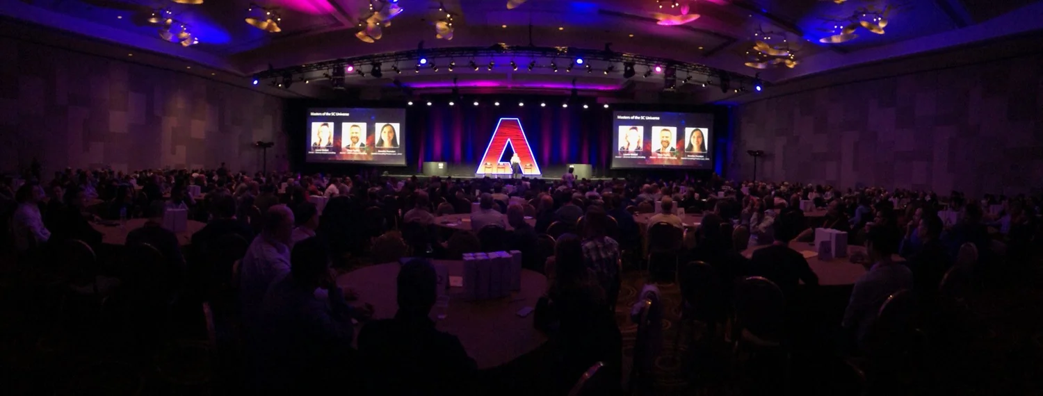 A full room at one of Laurie's presentations