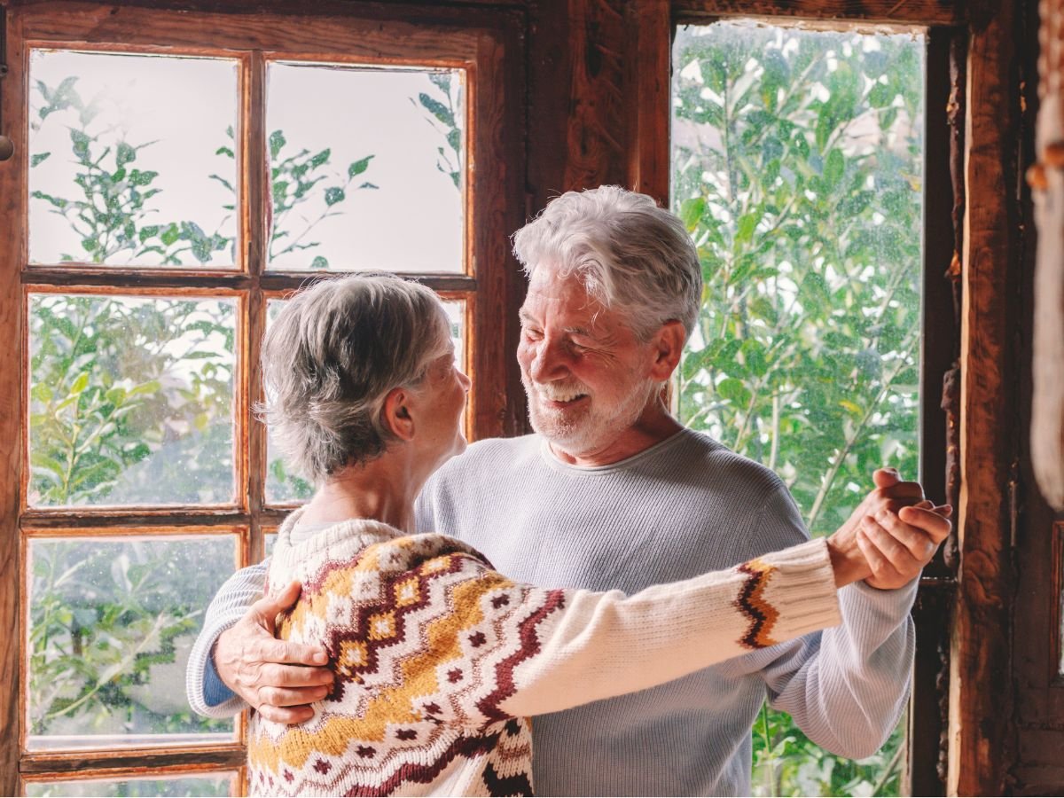 10 Best Activities to Keep Your Elderly Loved One Active