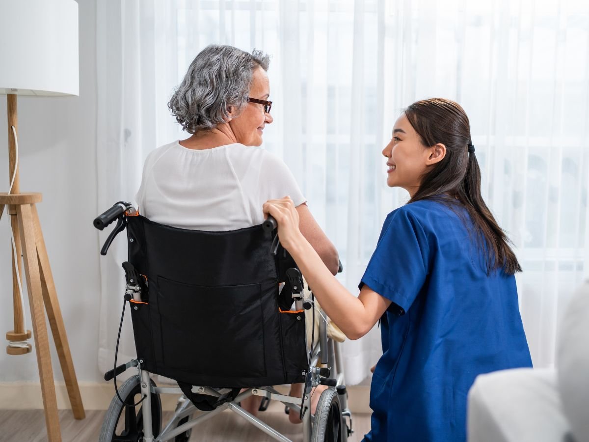 How In-Home Care Helps Seniors Maintain Independence