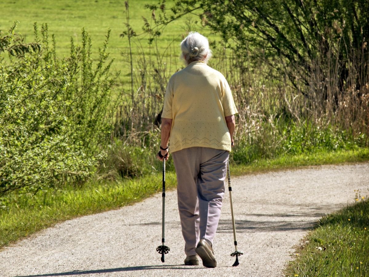 Understanding and Managing Senior Wandering—A Guide for Families