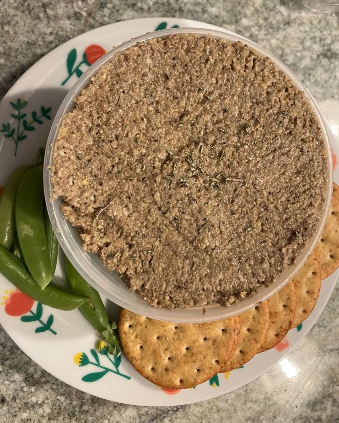Vegan nut-free mushroom pate and vegan gluten- and nut-free crackers. Snacktastic!