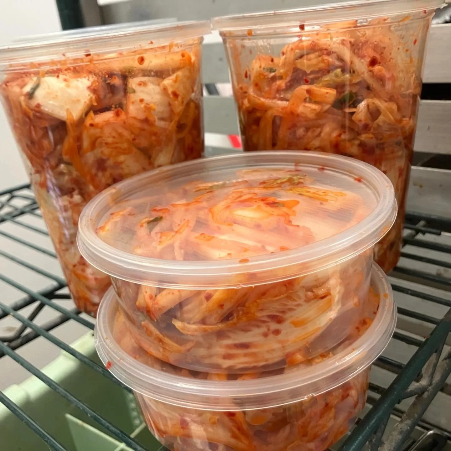 Ramen Day!! With chicken or veg broth, roasted chicken or tofu, curly wheat or buckwheat soba noodles (whew!). Also: smashed cucumber salad, fried rice and quick kimchi.