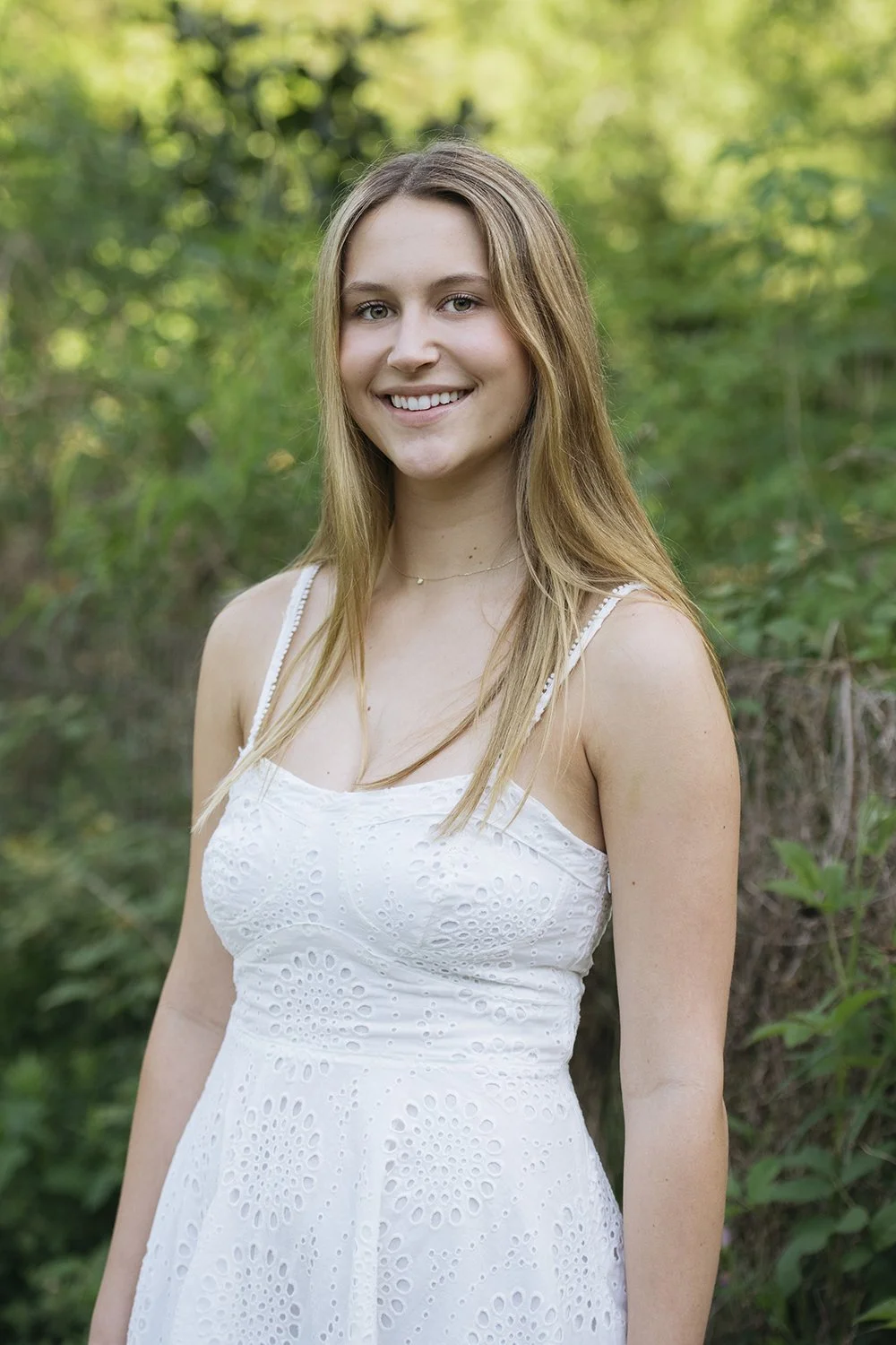 EmmaSenior2025-5602.jpg